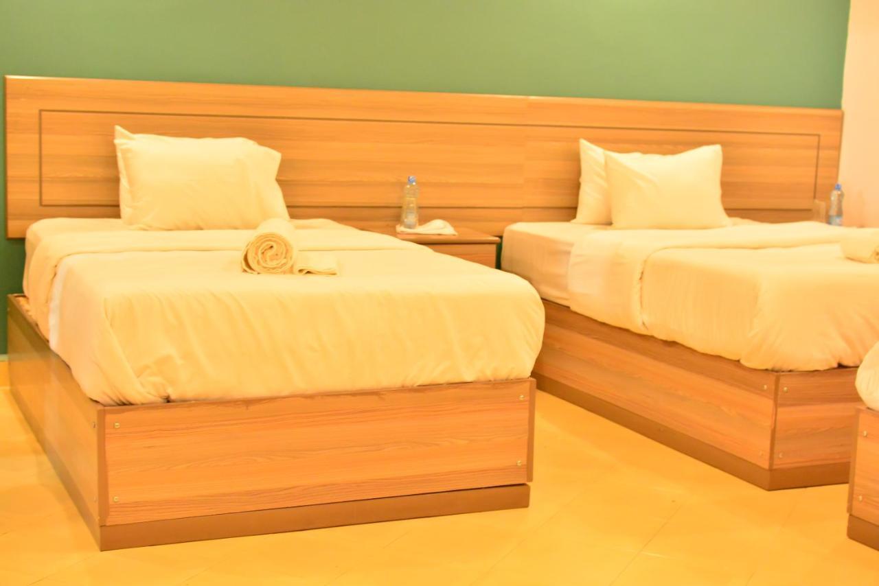 Brooks Lodge Накуру Екстер'єр фото