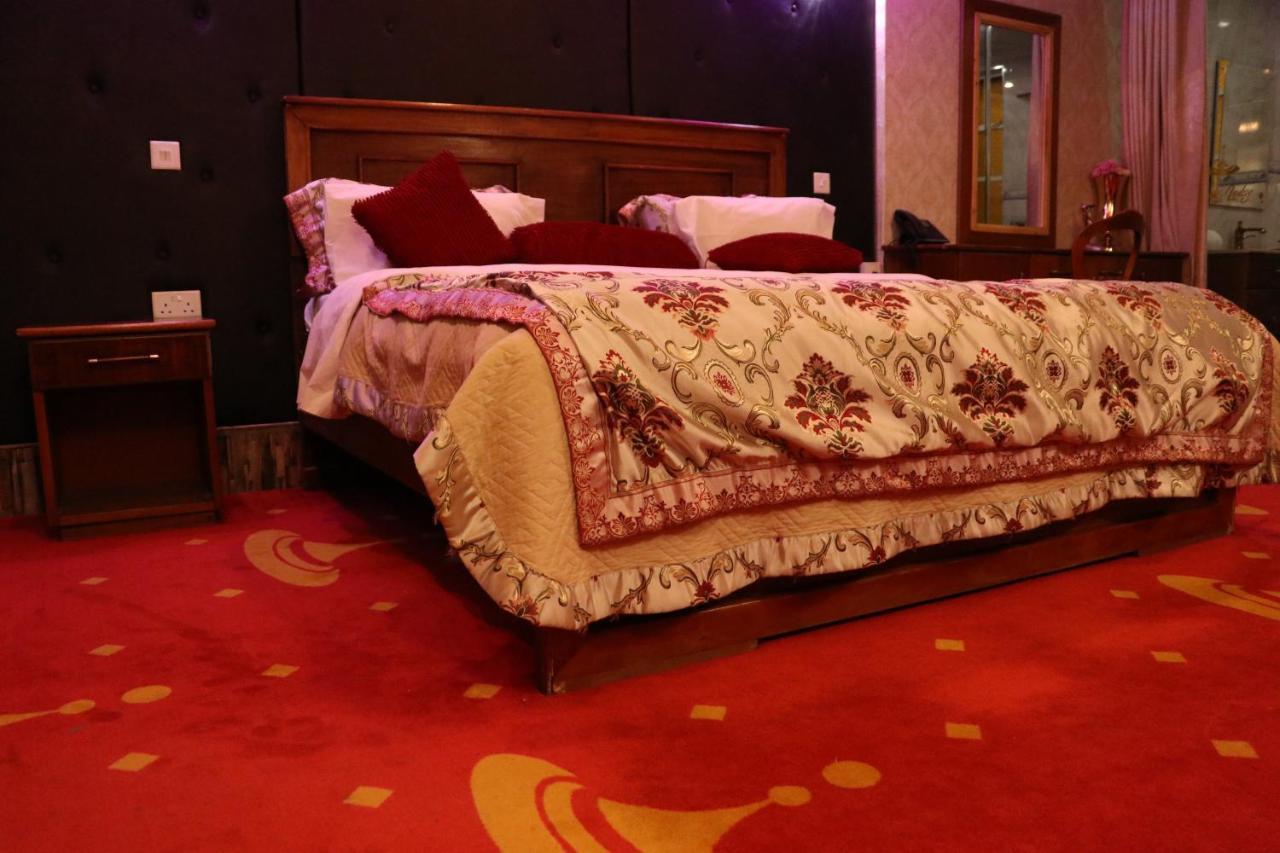 Brooks Lodge Накуру Екстер'єр фото