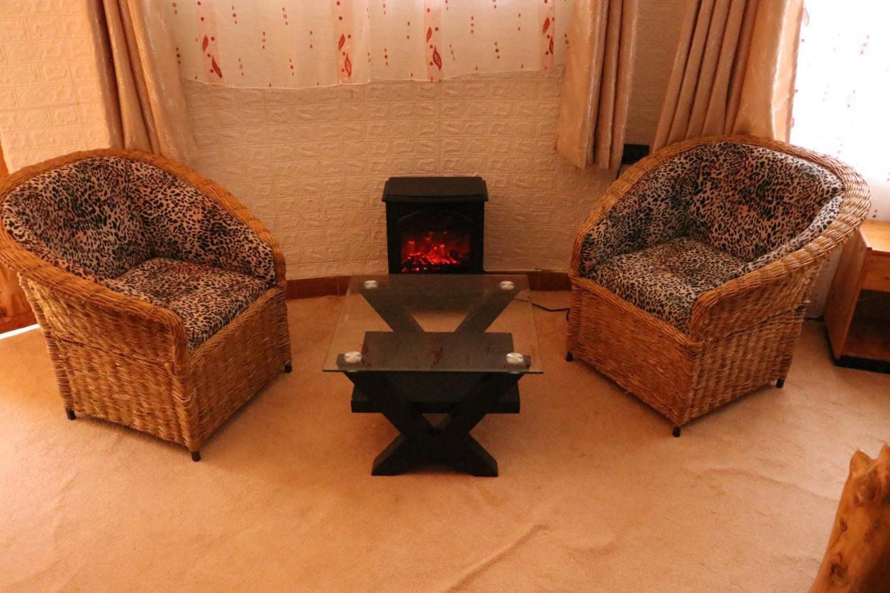 Brooks Lodge Накуру Екстер'єр фото